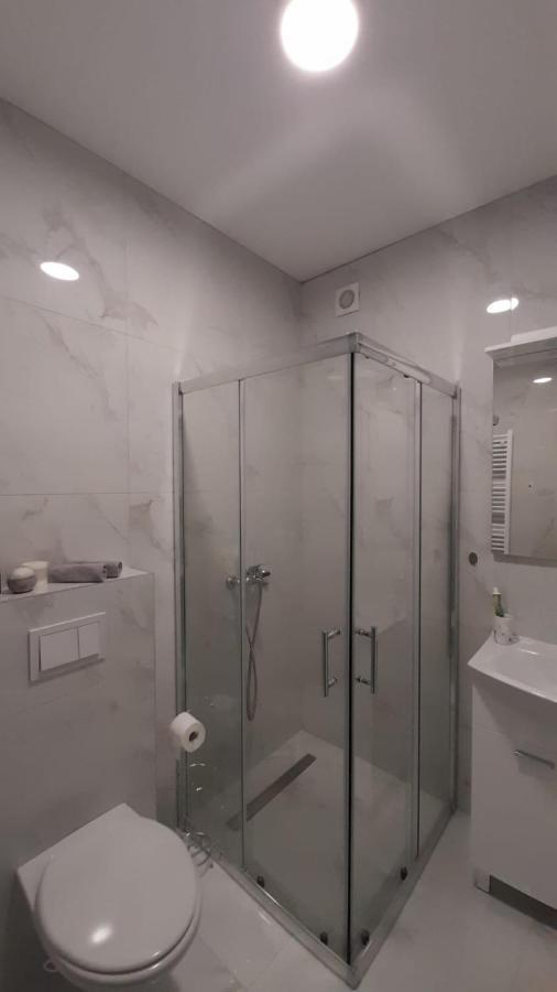 Skyline Apartment Bijeljina Eksteriør billede
