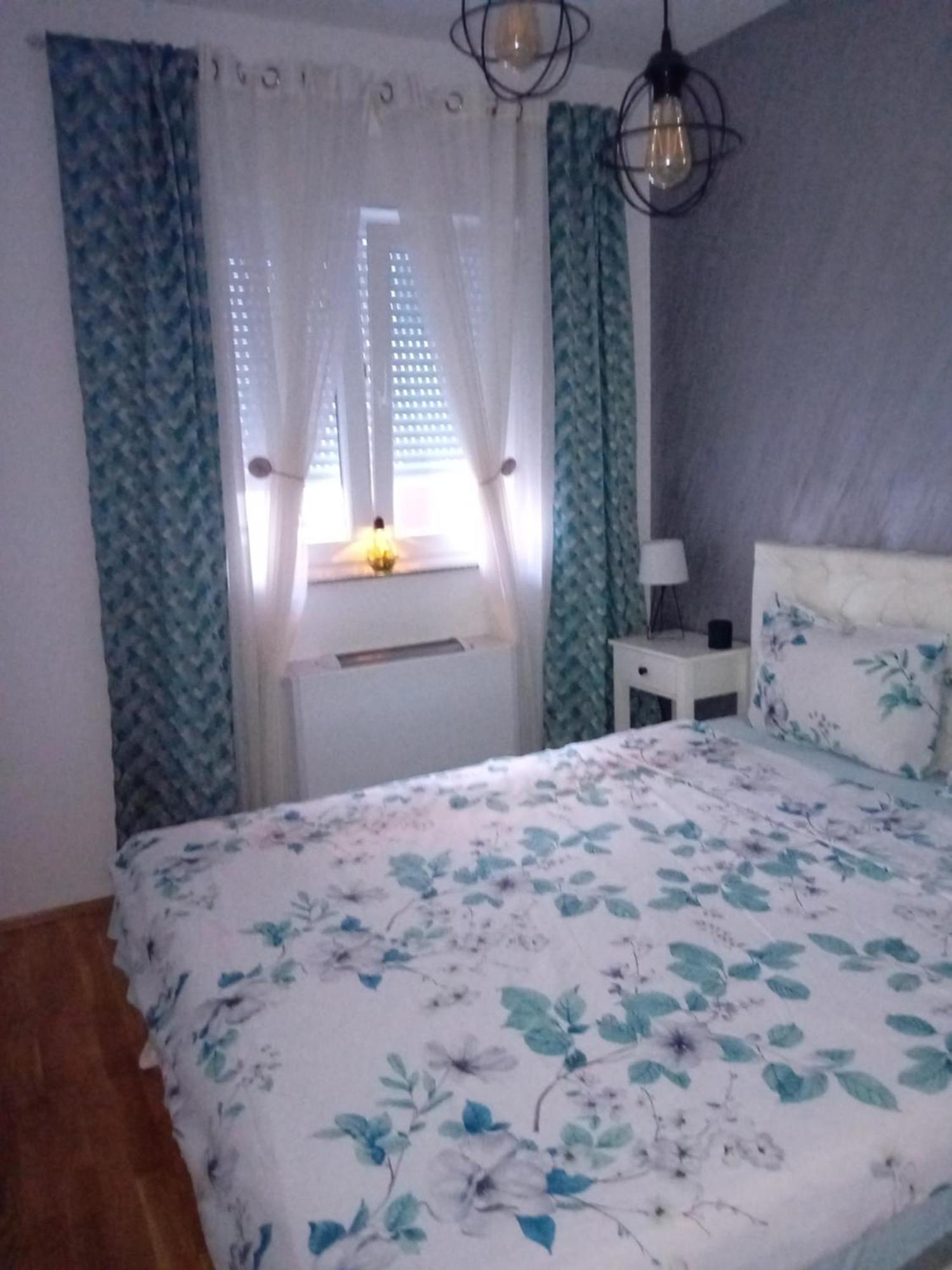 Skyline Apartment Bijeljina Eksteriør billede